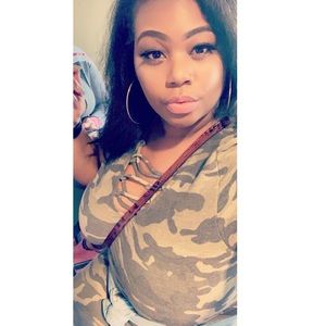 Meet your Posher, Jasmine